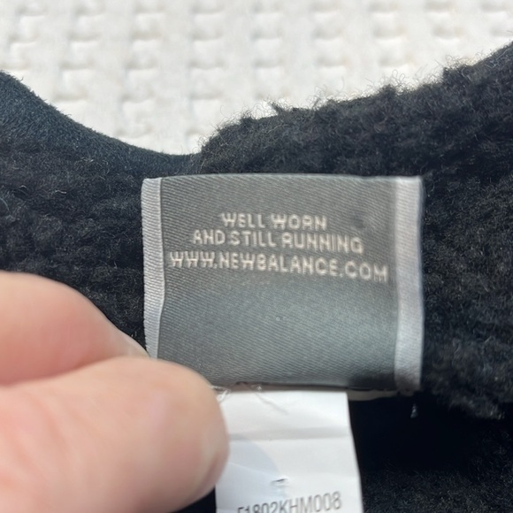 Women’s New Balance Sued Jacket Size S Black - Picture 2 of 14